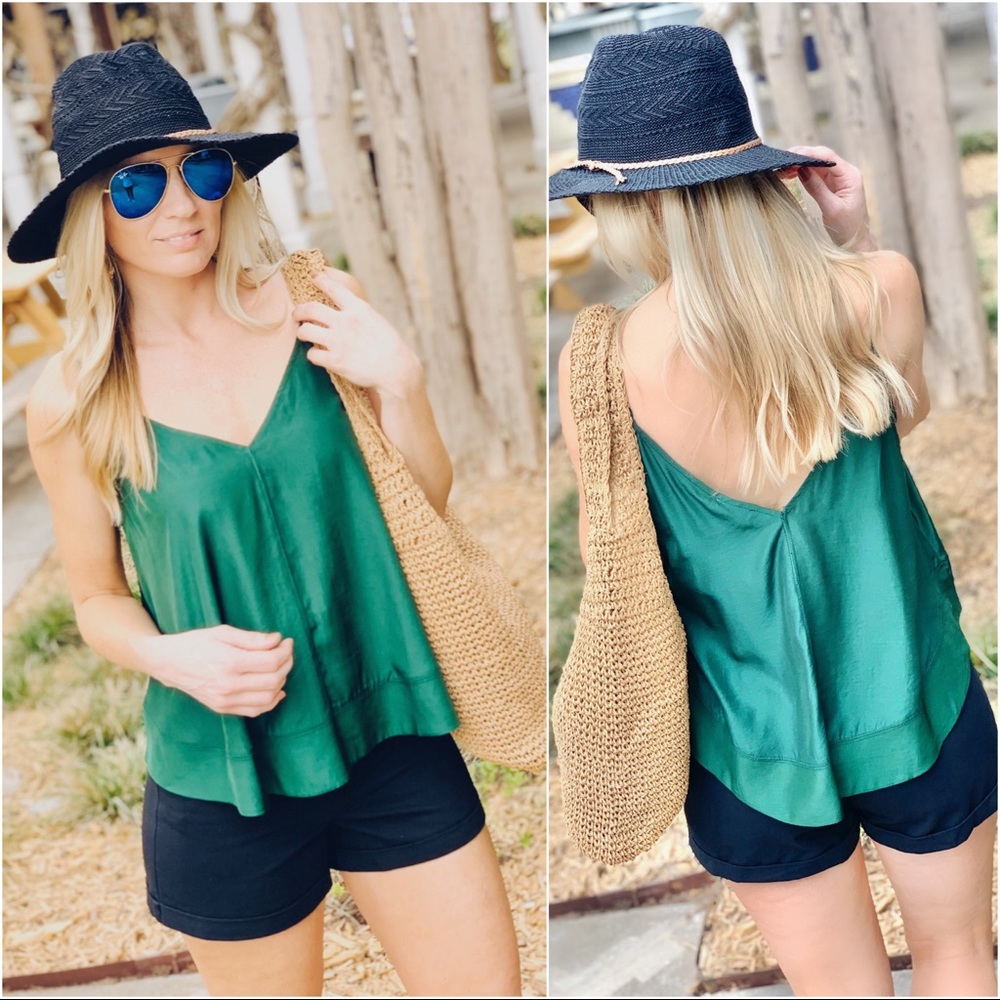 SO SIMPLE CAMI-HUNTER GREEN - Picture 3 of 4